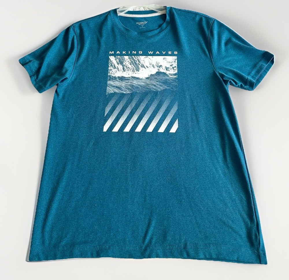 Old Navy Active Go-Dry Moisture Wick Men Blue Ocean Wave Graphic Tee TShirt Sz S