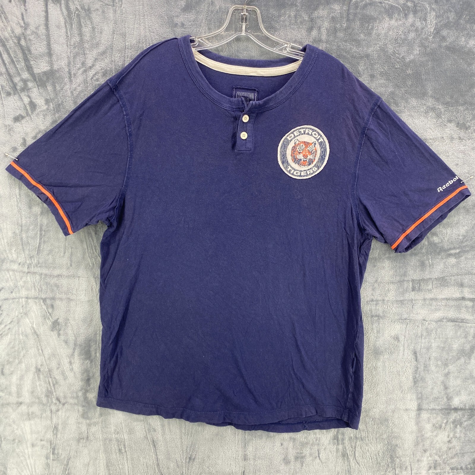 Reebok Mens Large Detroit Tigers Henley Cooperstown Collection Retro 80s Logo gallery