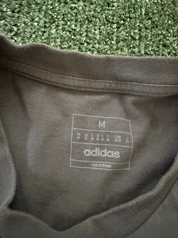 Adidas Lifting The Fog Men’s Grey Shirt Size Medium gallery