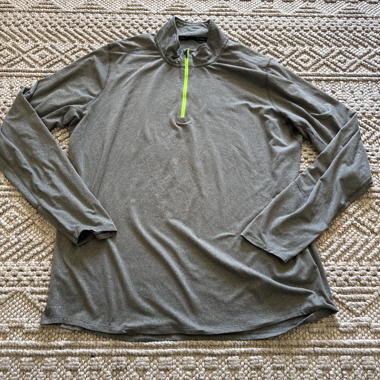 Nike Running Dri-Fit Long Sleeve 1/4 Zip Mens XL Gray Element 504606-355 gallery