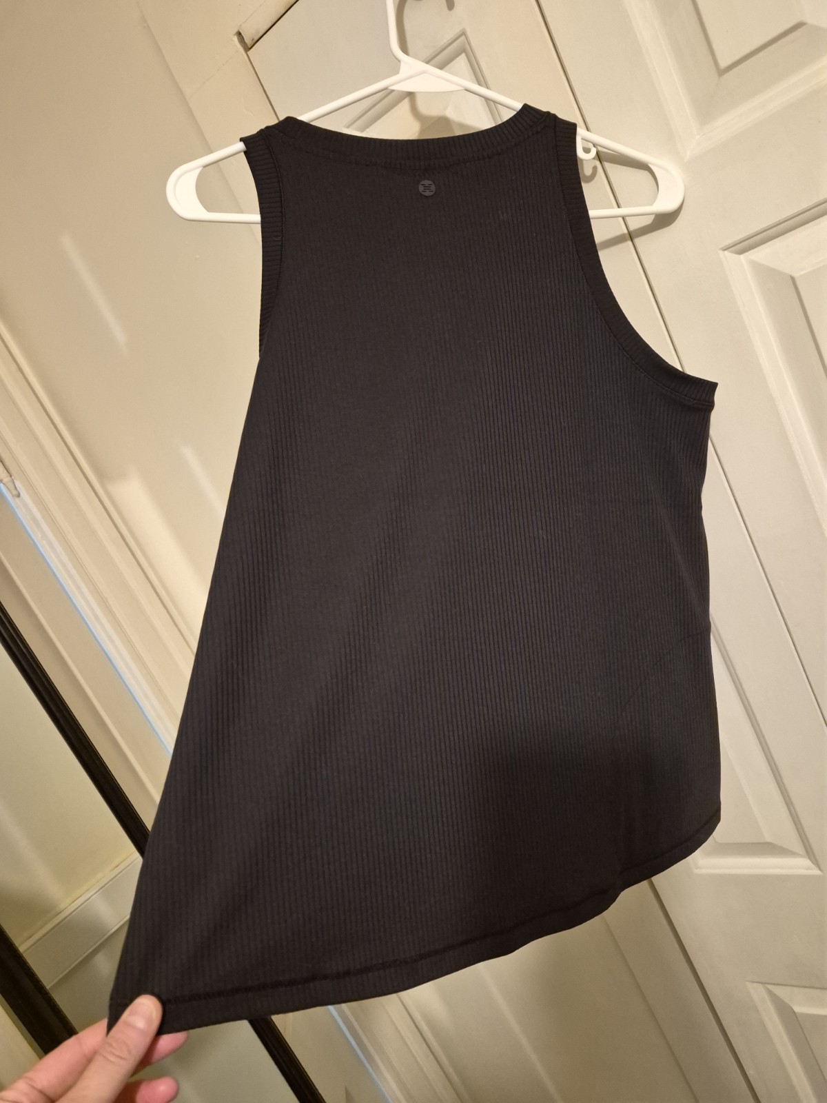 RBX Soft Touch Ribbed Tank with Side Stash Zipper Pocket Black women's Size L gallery