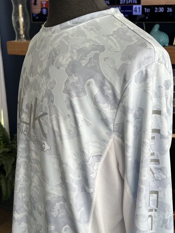Huk Shirt Mens XL Gray White Blue Camo Long Sleeve Performance Fishing Rashguard gallery