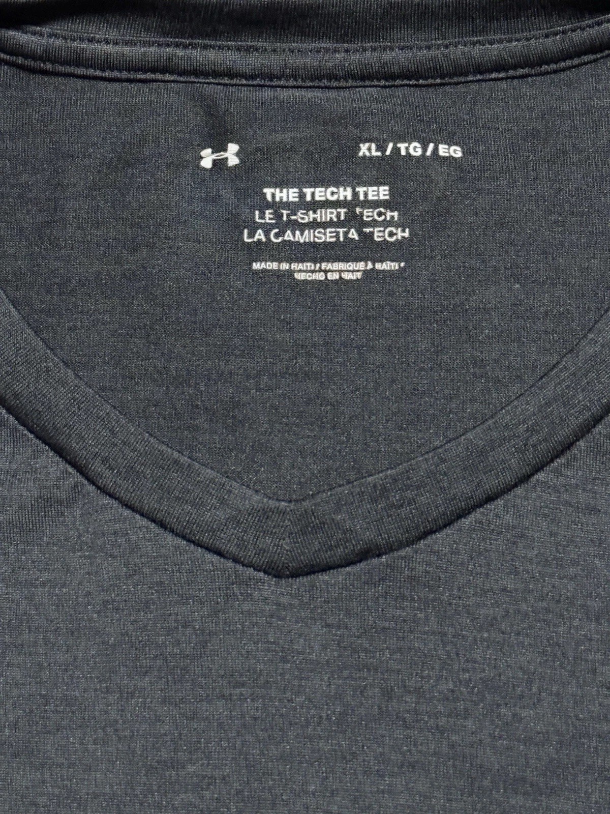 Under Armour Training T Shirt Men Xl Black Loose HeatGear Athletic Picture/size gallery
