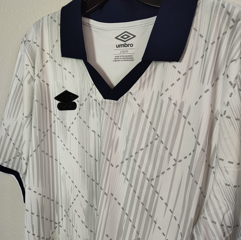 Umbro Men's White And Navy Collared Jersey Size Large $60 gallery