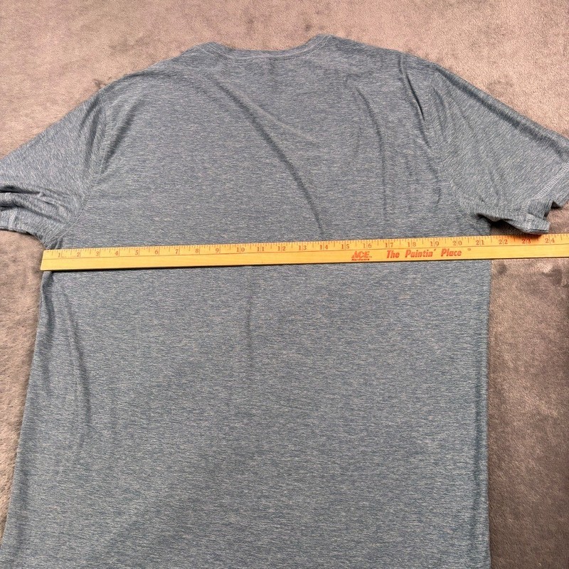 Vuori Strato Tech Shirt Mens L Blue Heather Performance Crewneck V126 Athleisure gallery