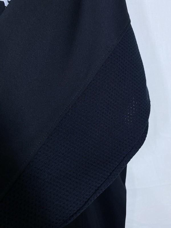 Under Armour Sweatshirt Mens Medium Black 1/4 Zip Performance Run Thin Pullover gallery
