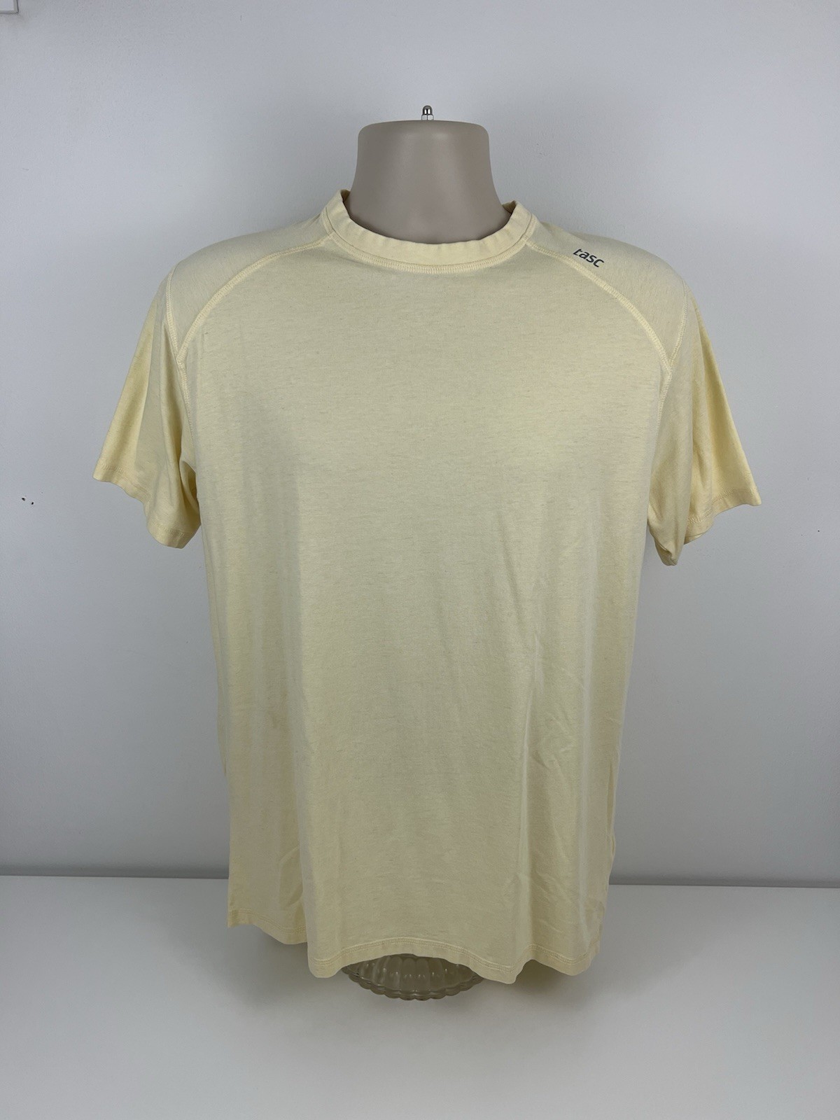 Tasc Carrollton Bamboo Performance T Shirt Mens Size M Medium Summer Yellow gallery