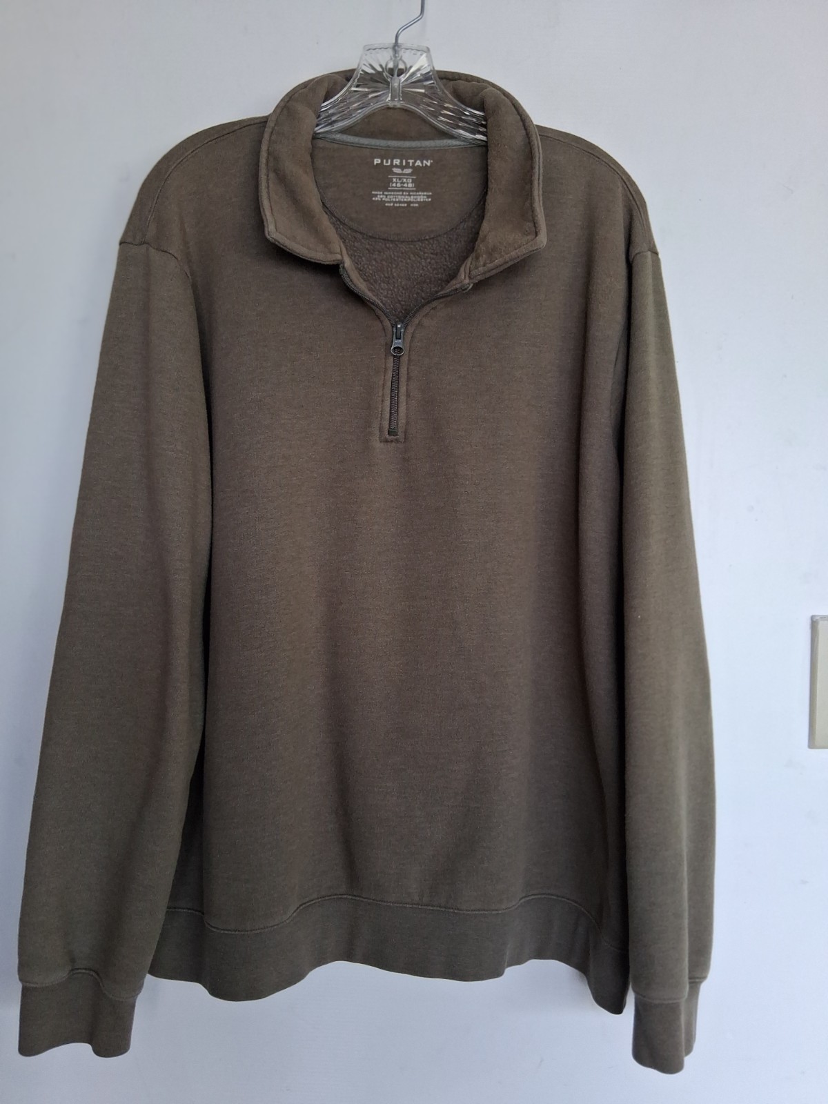 Men's XL heavy weight, light brown, pullover, sweatshirt by Puritan. Excellent gallery
