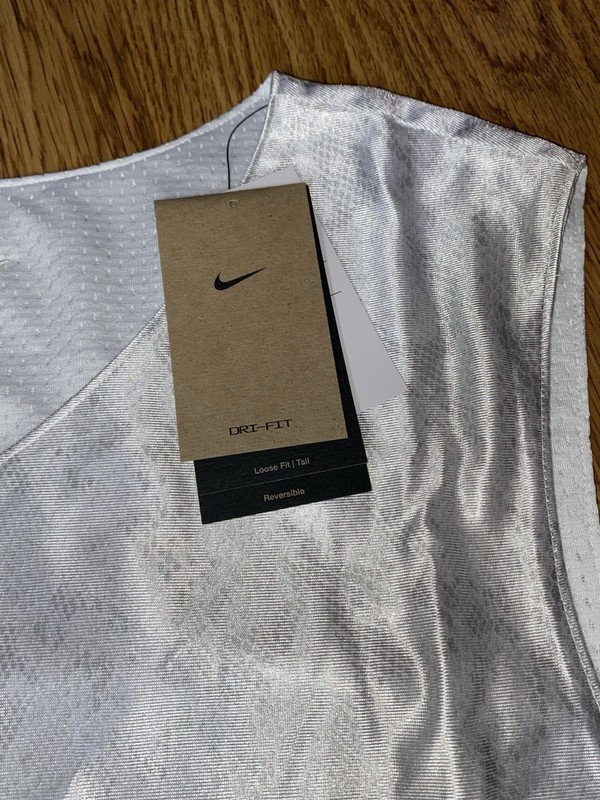 NWT Nike Kobe Dri-FIT Standard Issue Reversible Jersey FZ0934-100 Men XXLT gallery
