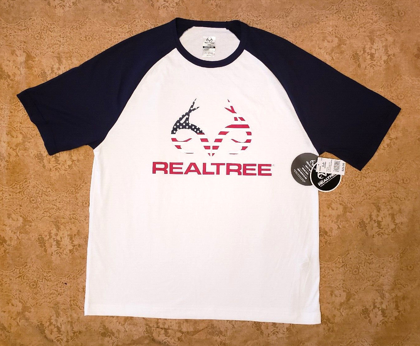 Men's REALTREE "Red, White & Blue Antler Logo" White/Blue Large T-shirt. * NWT * gallery
