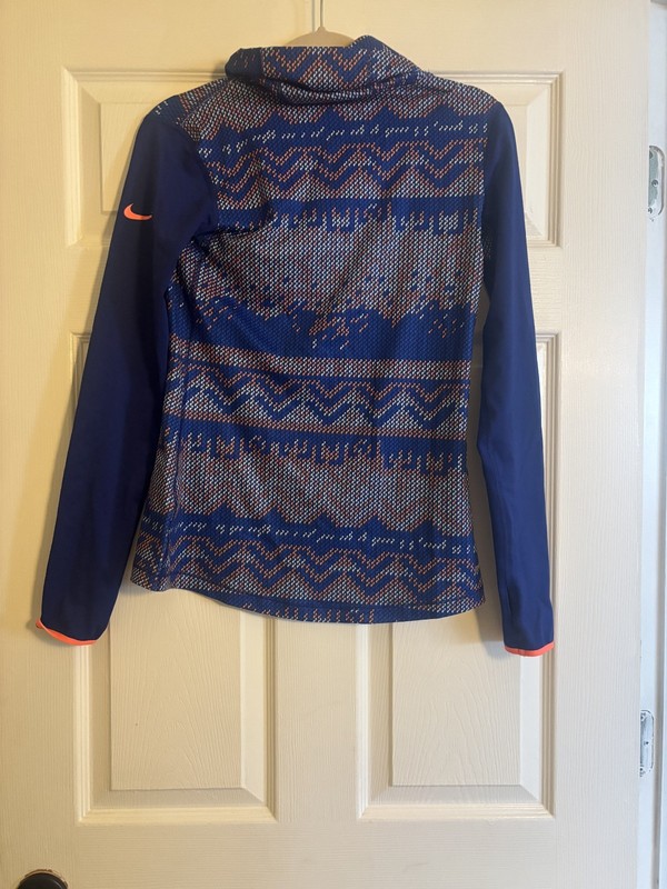 Nike Women training long sleeve shirt size M gallery