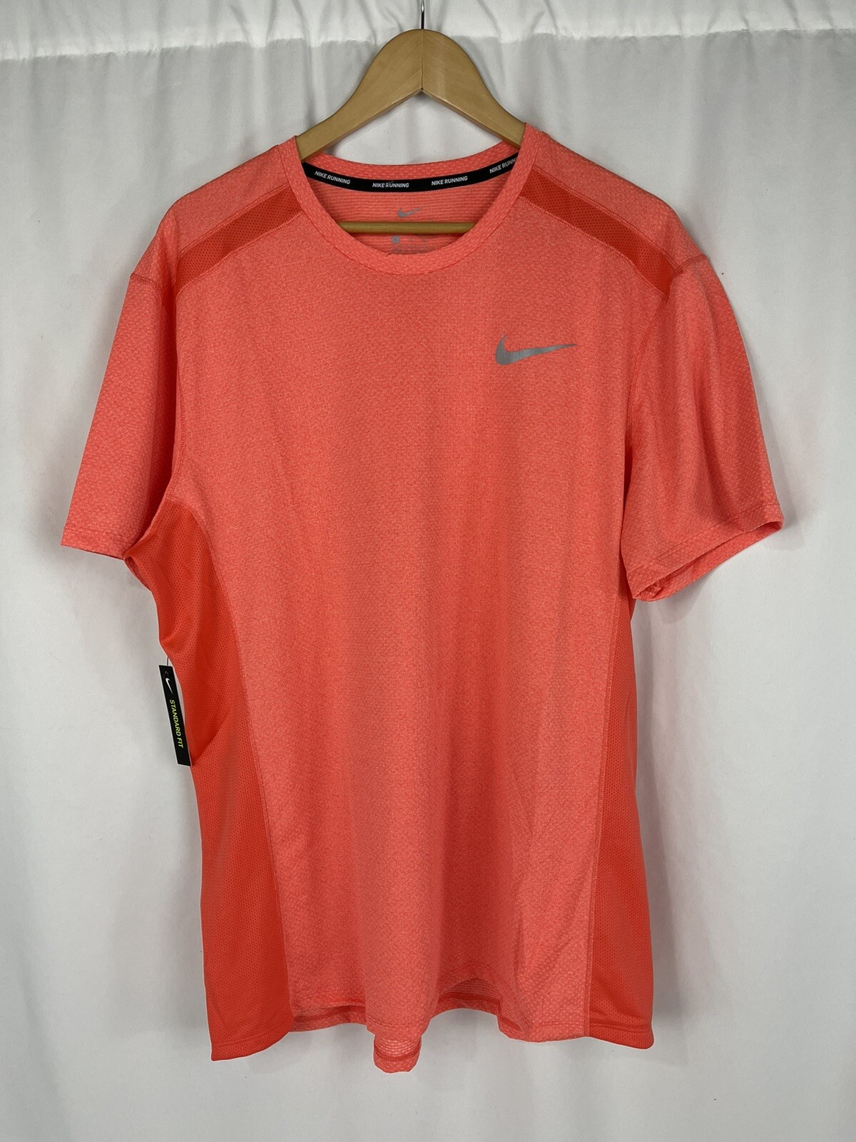 Nike TechKnit Performance Cool Running Shirt AJ7615-897 Red Orange Mens Size XL gallery