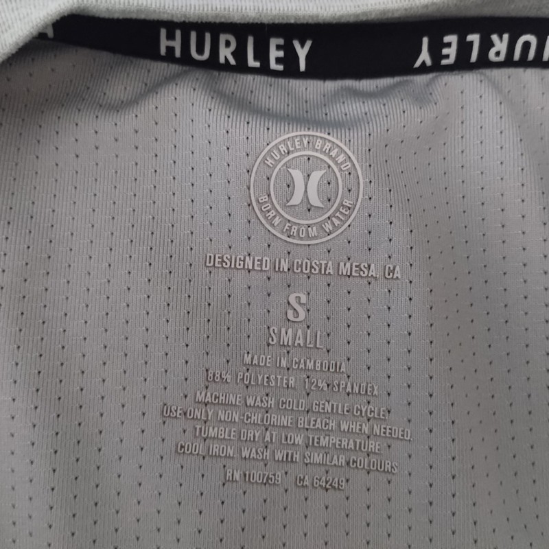 Mens Hurley Essentials Haute Performance Reflective Shirt Small Gray gallery
