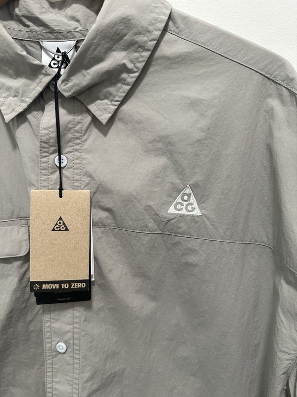 Nike ACG Orb Weaver UV Repel Short Sleeve Shirt Grey HJ2883-009 Men’s Size Large gallery