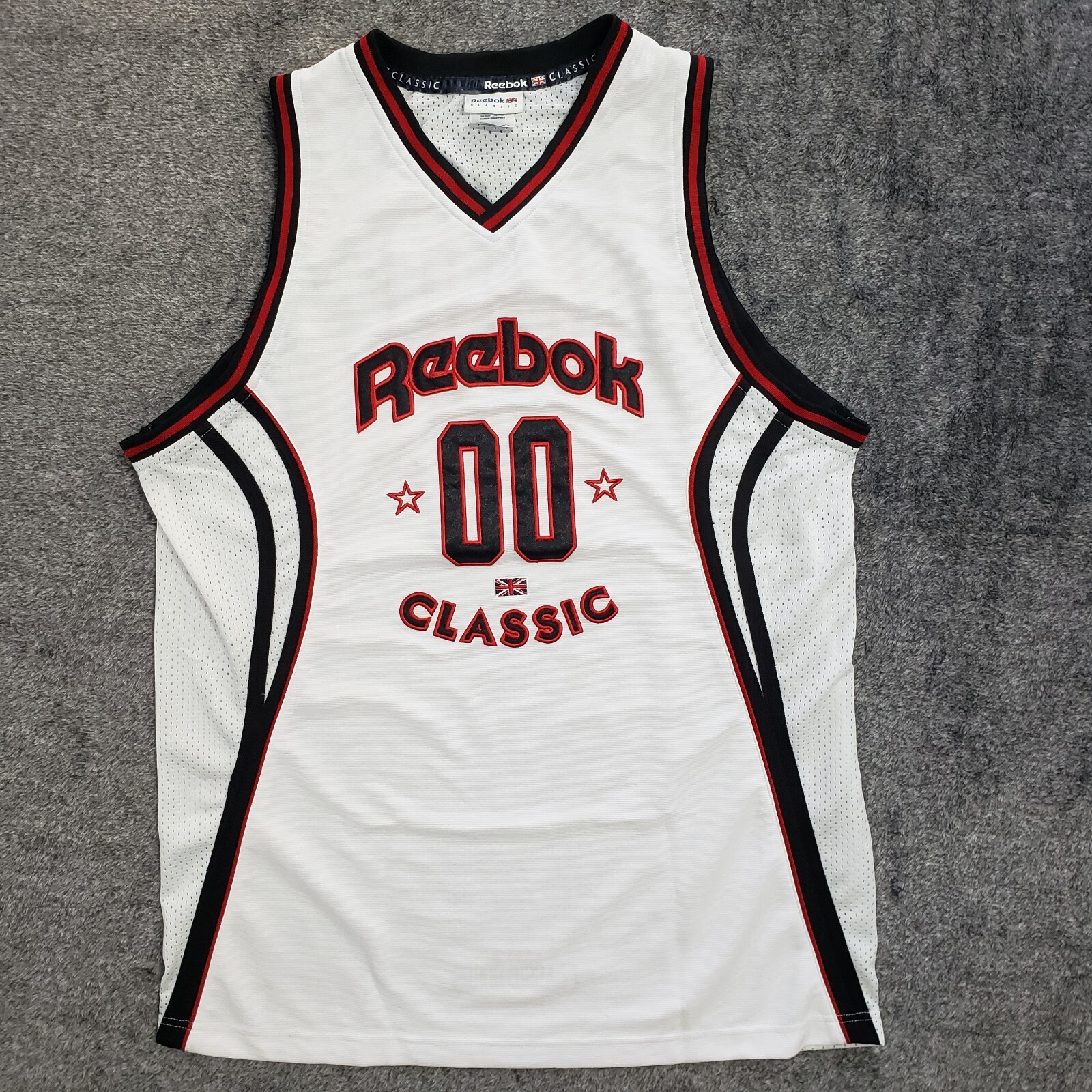 Vintage Reebok Classic Hoops Basketball Jersey Mens M White Black Red Sewn gallery