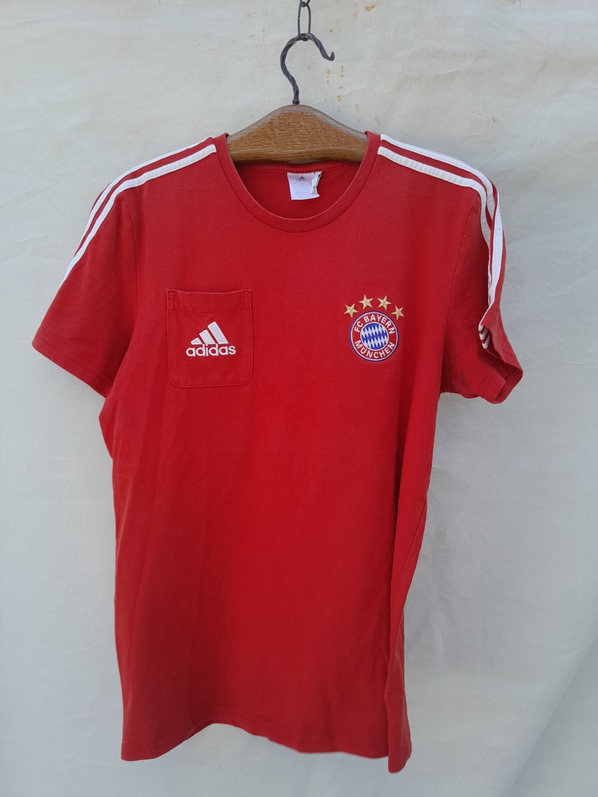 FC Bayen Munchen Mens Medium Red Embroidered Logo adidas Training Warm up Drills gallery