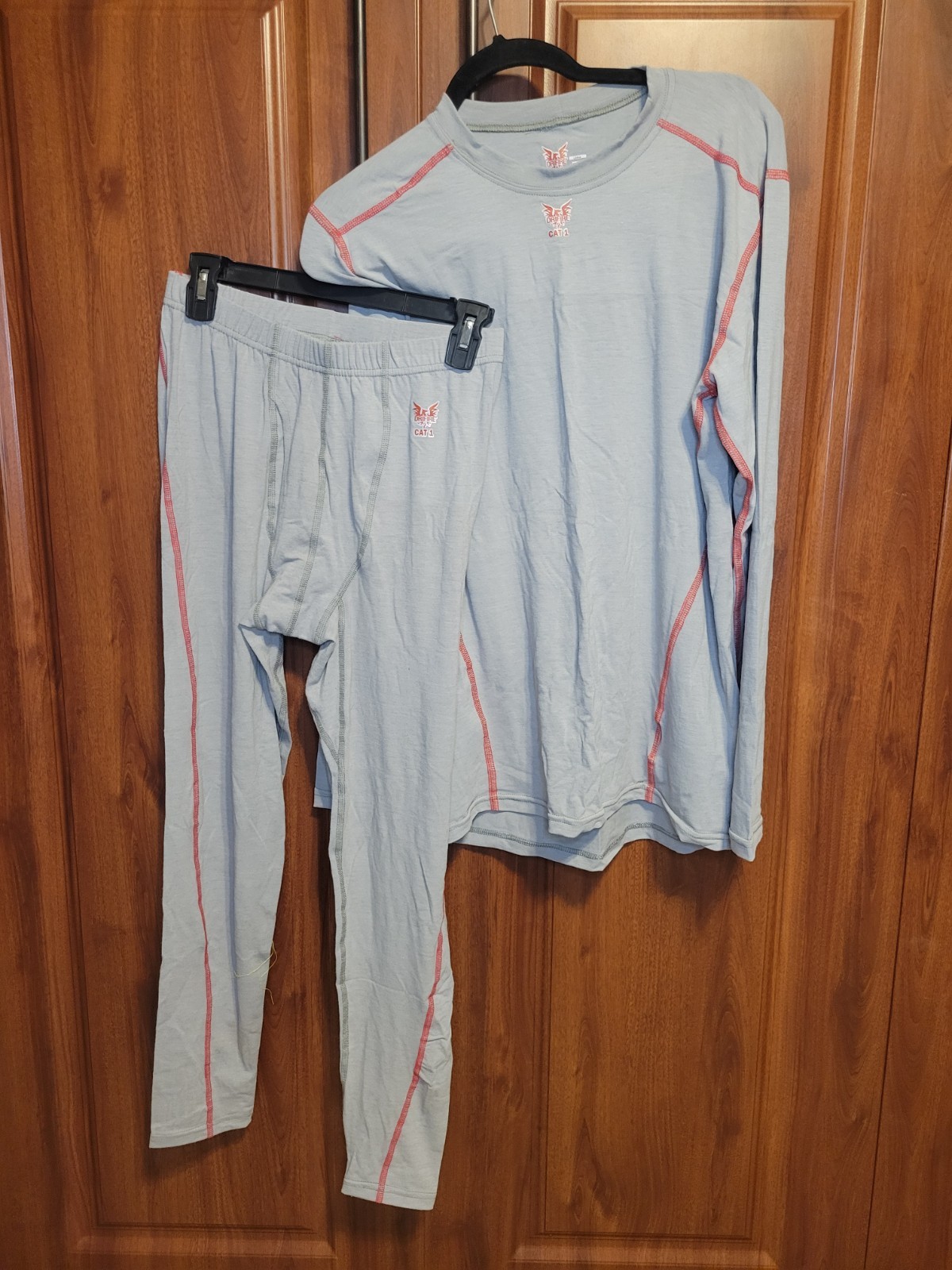 Drifire FR Cat 1 Base Layer Long Sleeve Shirt + Long Pants Mens Size Large gallery