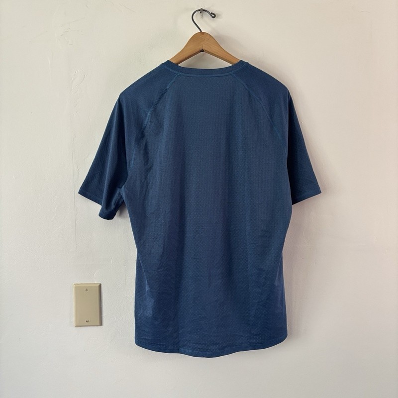 REI Co-op T-shirt Mens Medium Blue Lightweight Base Layer Performance Hiking gallery