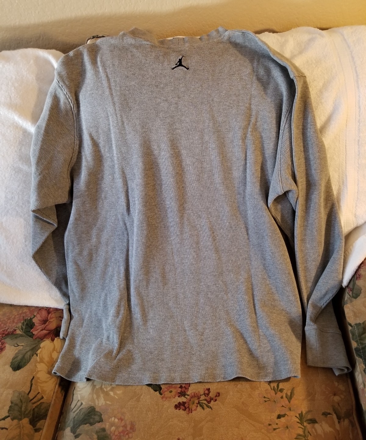 AIR JORDAN JUMPMAN THERMAL - 2XL - GRAY gallery
