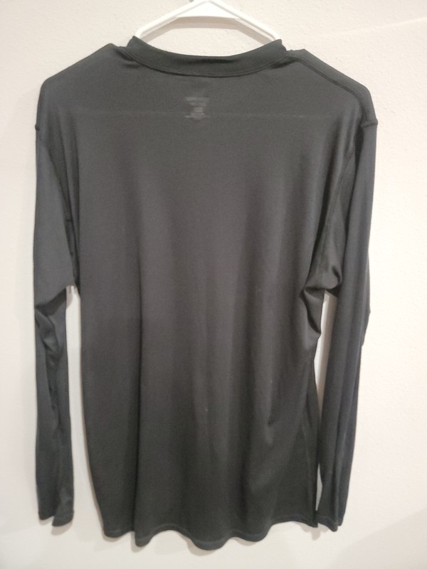 Patagonia Performance Base Layer Capilene Black Shirt Long Sleeve Size L gallery