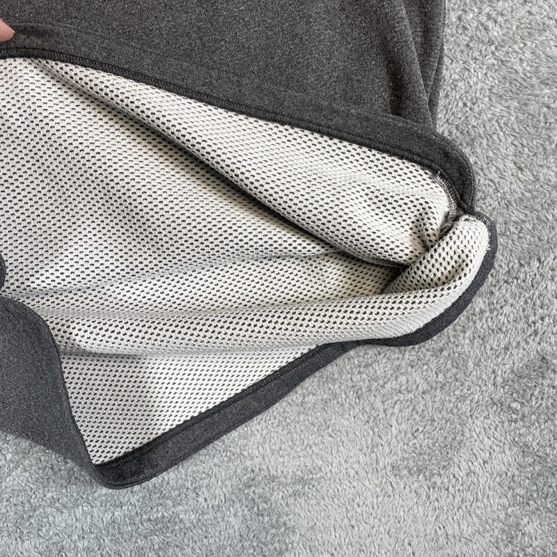 Under Armour Pullover Men Medium Gray Black ColdGear Mesh Lined Pac 12 Loose gallery