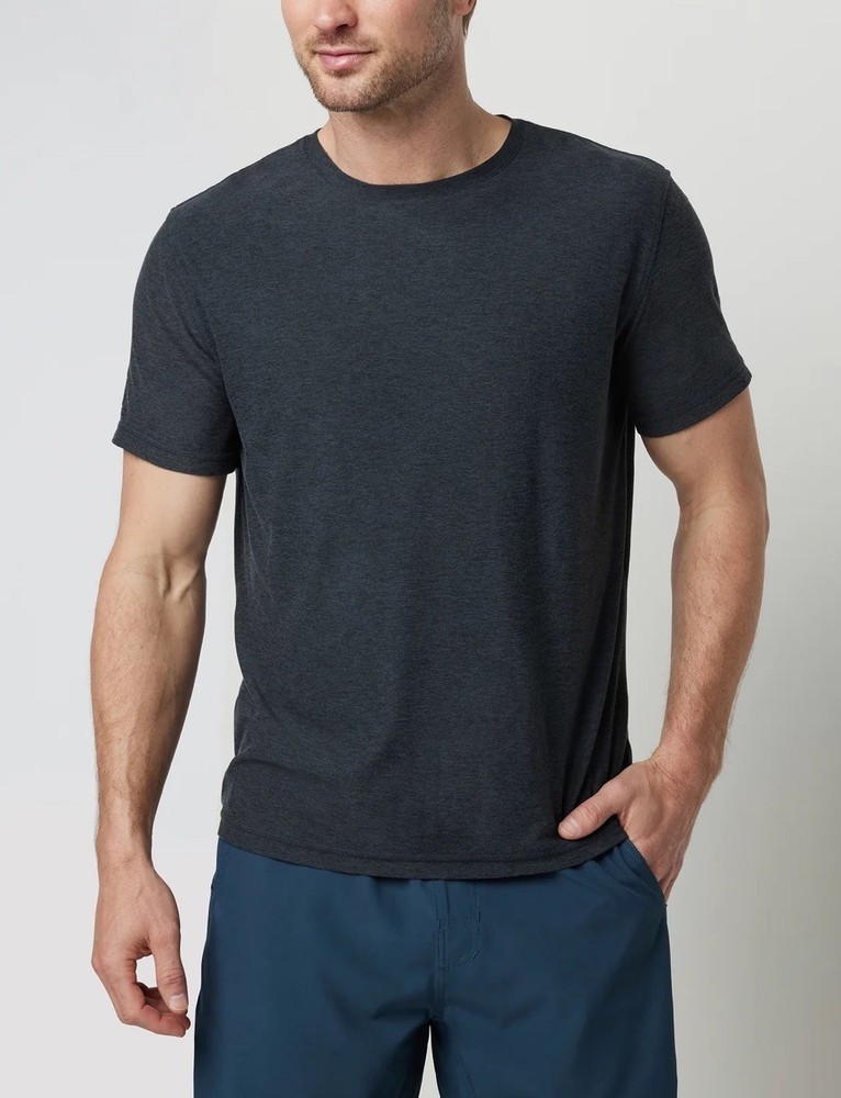 Vuori Men’s Strato Tech Tee - V126 - Chercoal Heather - XL