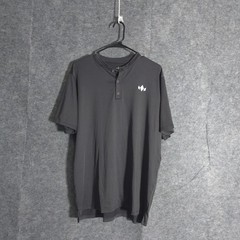 Diadem Court Essentials Shirt Men’s Large Gray Short Sleeve Henley Performances