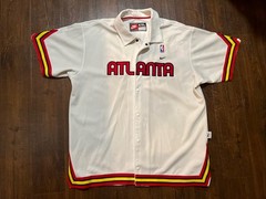 Vtg Nike Jersey Mens Sz 2XL NBA Atlanta Hawks Baseball Style Button-up White