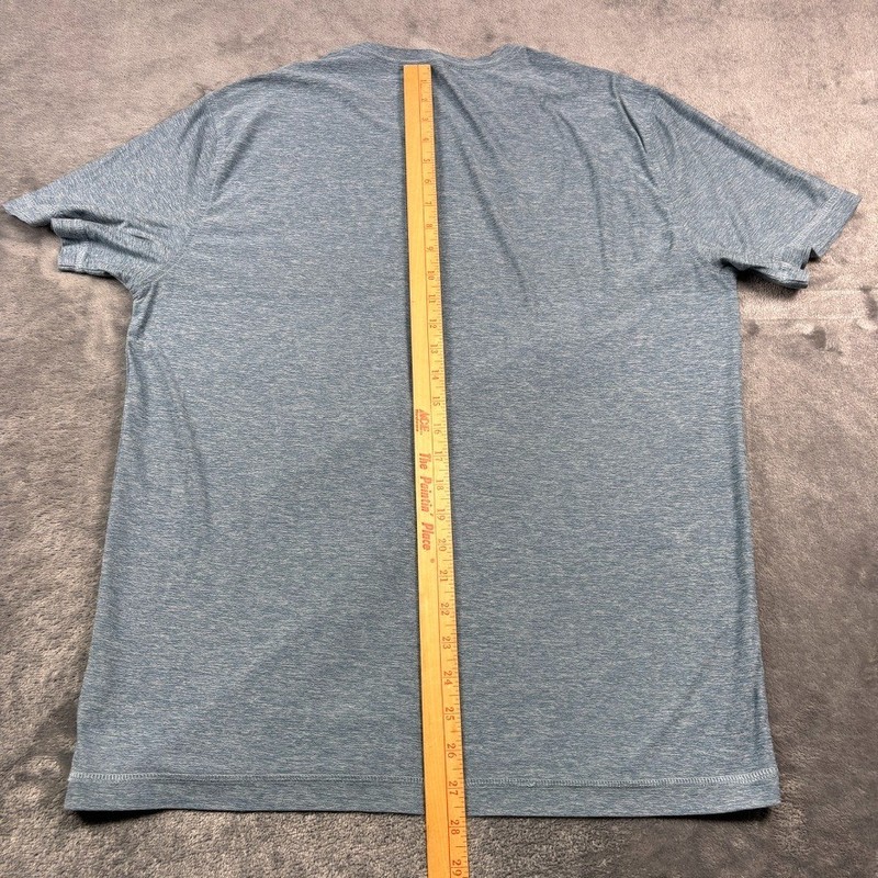 Vuori Strato Tech Shirt Mens L Blue Heather Performance Crewneck V126 Athleisure gallery