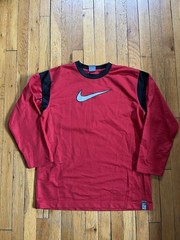 Rock this Nike sports shirtRed with a cool Black swoosh Black collar and sleeves