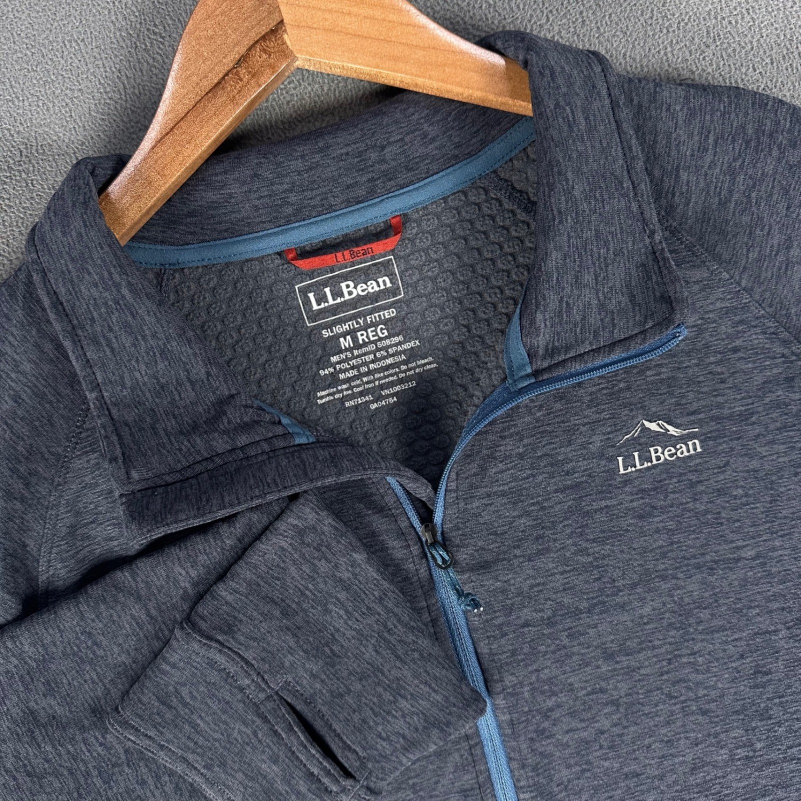 LL Bean Quarter Zip Medium Blue Adventure Grid Fleece Pullover Hiking Outdoor gallery