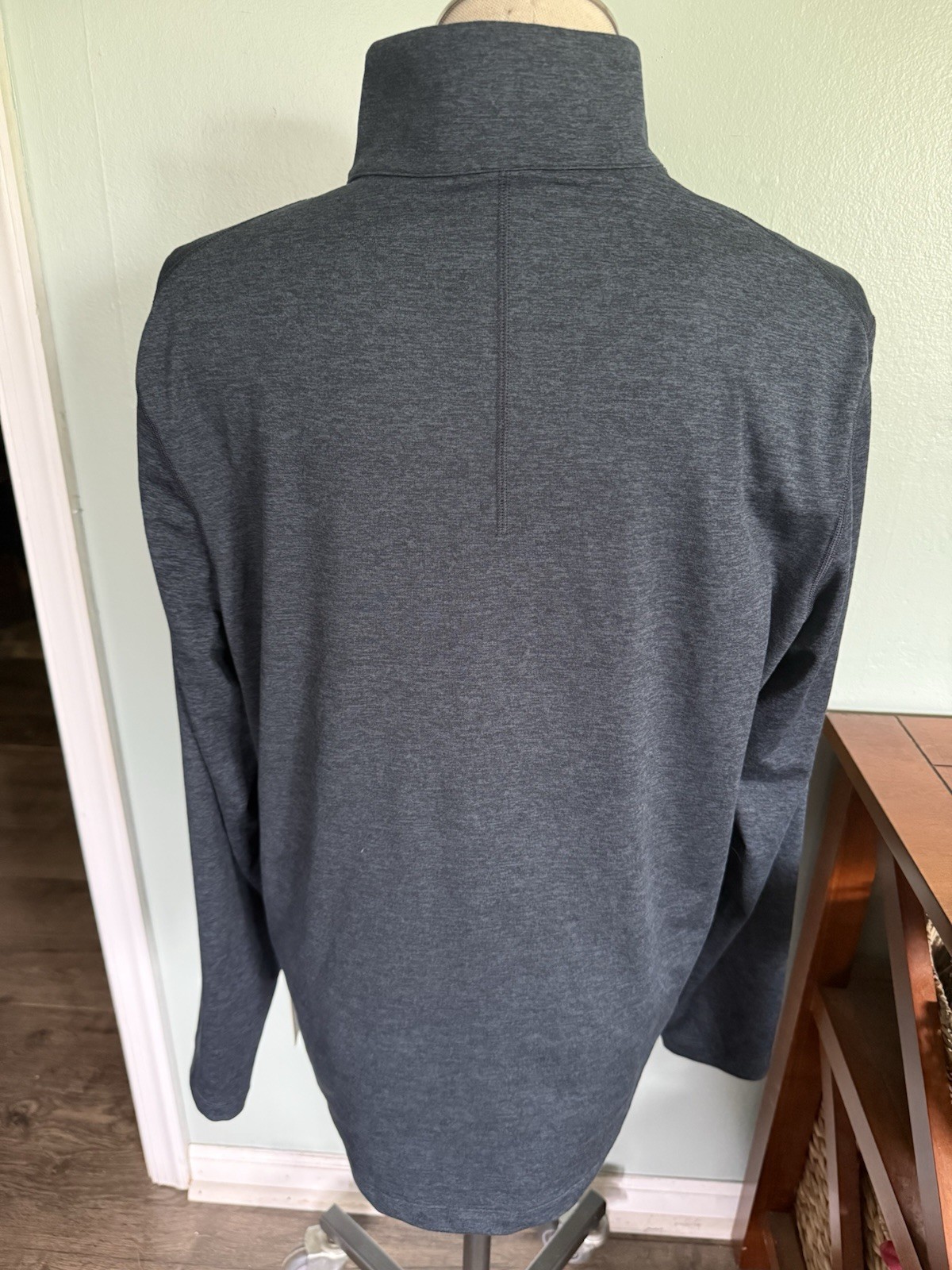 NWT Lululemon Men’s Navy Blue Soft Jersey Half Zip Long Sleeve Size Medium gallery