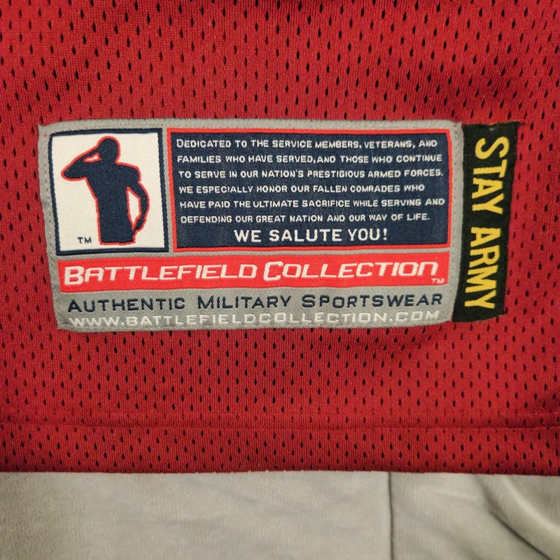 US ARMY Soldier Medics #68 Football Jersey Mens Size 50 L Battlefield Collection gallery