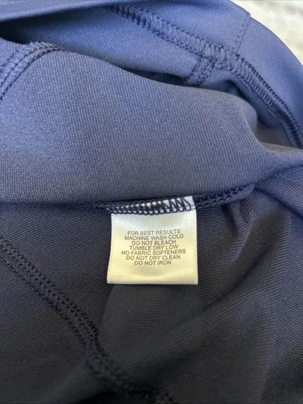 Peter Millar Apple Performance Stretch Quarter Zip Golf Pullover Women’s Large? gallery