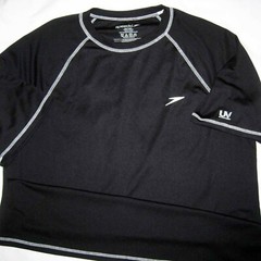 SPEEDO ® Block The Burn ® Stitched Trim – Black – L Large – Top T Shirt New NWOT