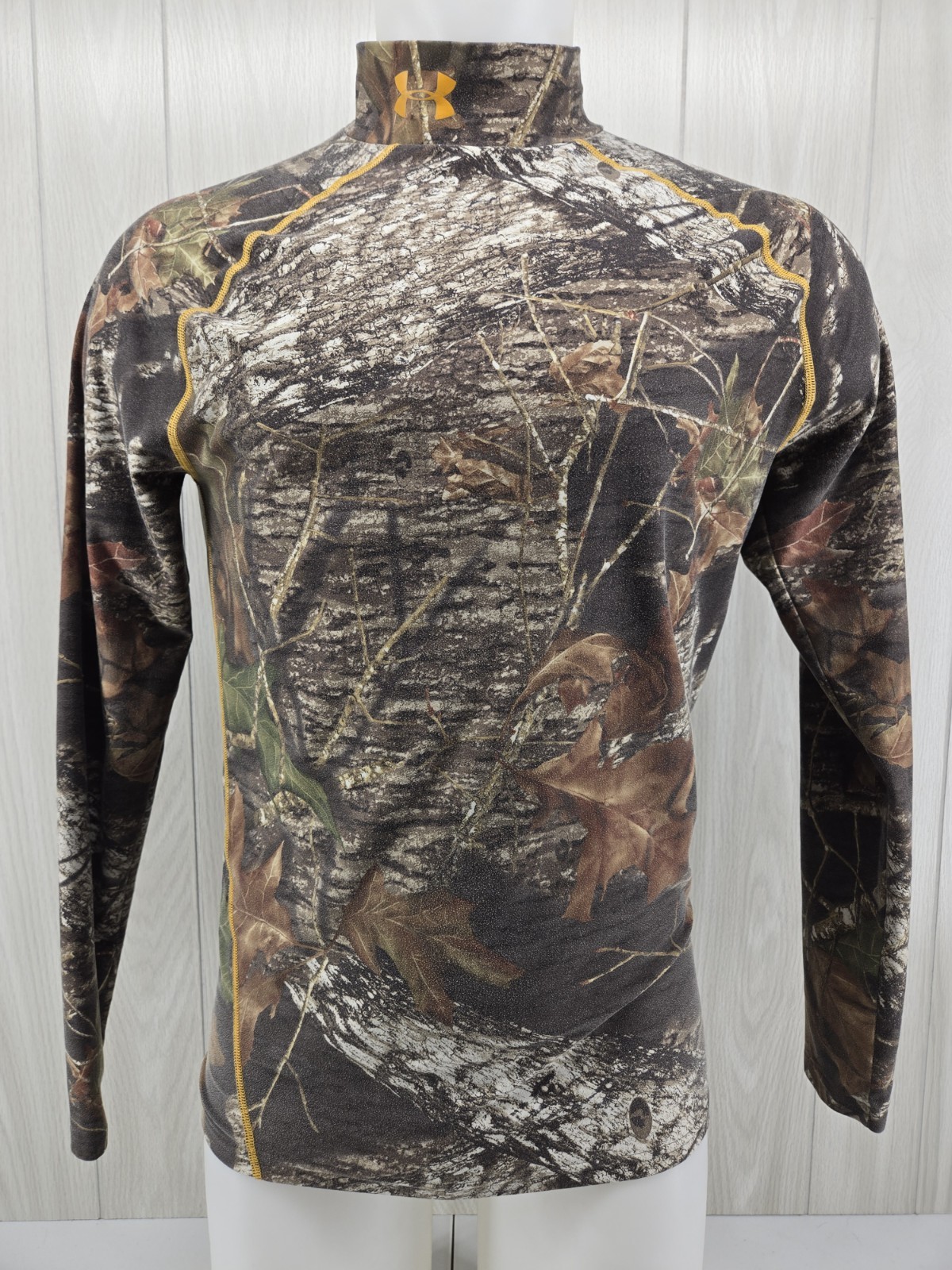 Under Armour Cold Gear Long Sleeve Pullover Shirt Men's XL Camouflage gallery