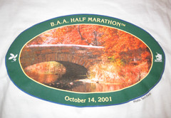 2001 Inaugural Run EMERALD NECKLACE October 14, 2001 HALF MARATHON (XL) T-Shirt