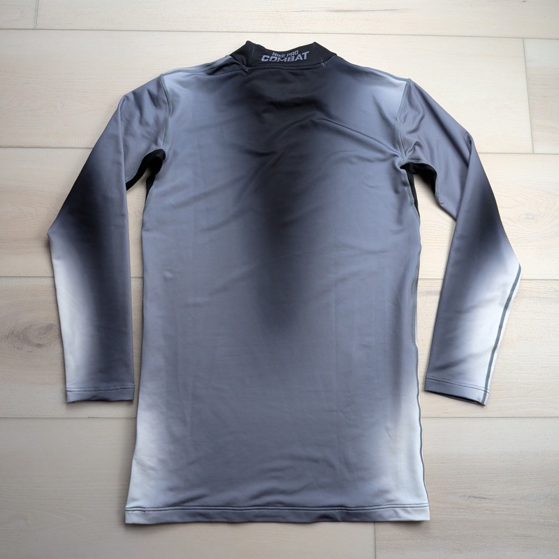 Nike Pro Combat Hyperwarm Dri-Fit Compression Shirt Mens XL Black Grey Mock Neck gallery