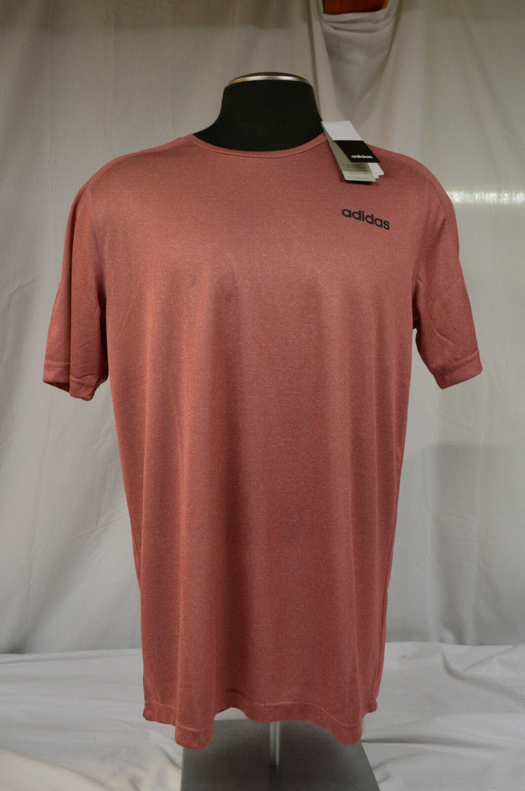 NEW ADIDAS MEN'S ESSENTIALS DESIGN 2 MOVE TEE EB3983 - SIZE - LT - COLOR RED gallery
