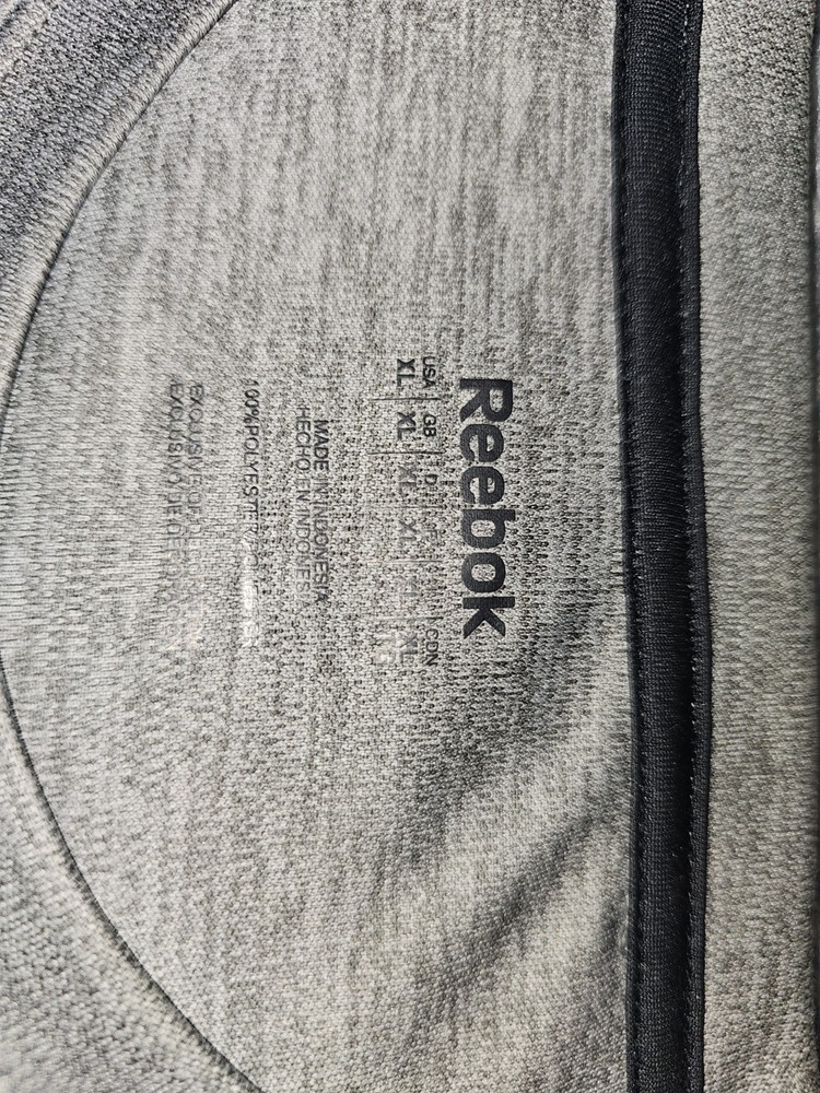 Reebok Men’s XL Regular Gray Crew Neck Lightweight Polyester Logo T-Shirt