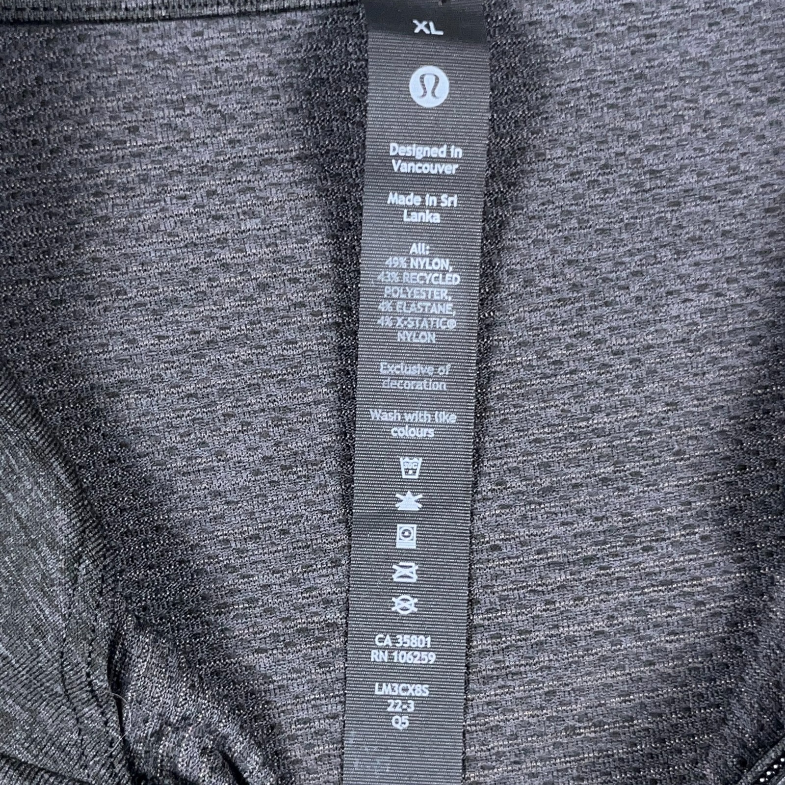 Lululemon Shirt Mens XL Long Sleeve Quarter Zip Metal Vent Tech LM3CX8S gallery