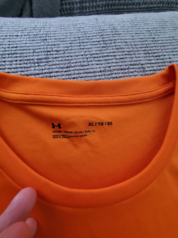 Under Armour Men’s XL Orange Sleeveless Loose Fit Graphic Logo Tank Polyester gallery