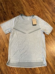 Nike TechKnit ADV Short-Sleeve Running Shirt Lightweight DM4753-084 Men’s Large