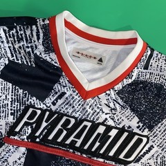 Black Pyramid Size MedJersey 2018-2019 all over print embroidered letters