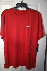 NWT Nike Breathe Dri-FIT Men’s Large Intensity S/S T-shirt University Red M21957