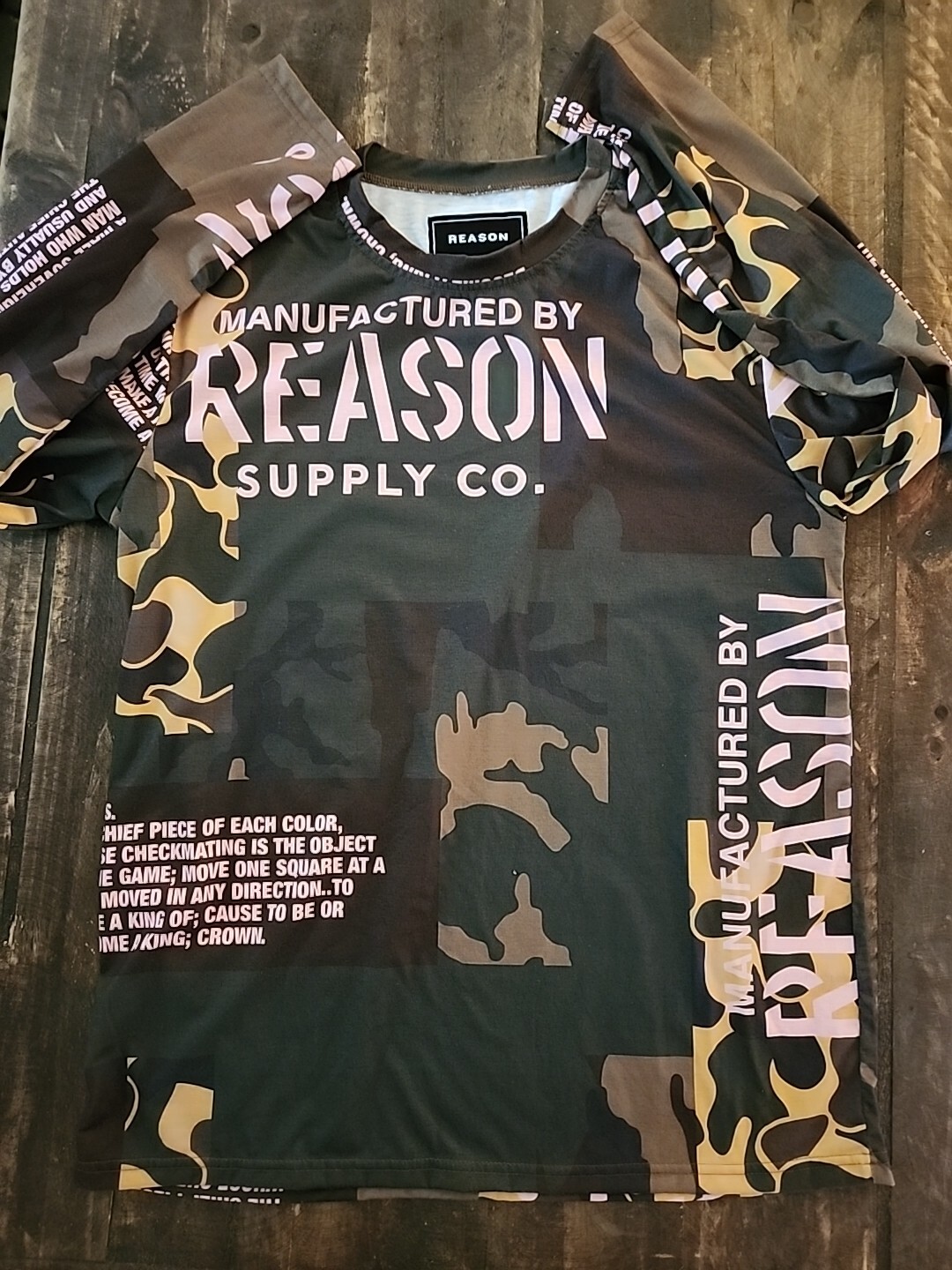 Reason Supply Co. Camo Pink Long Sleeve Shirt Polyester Men's Size Large gallery