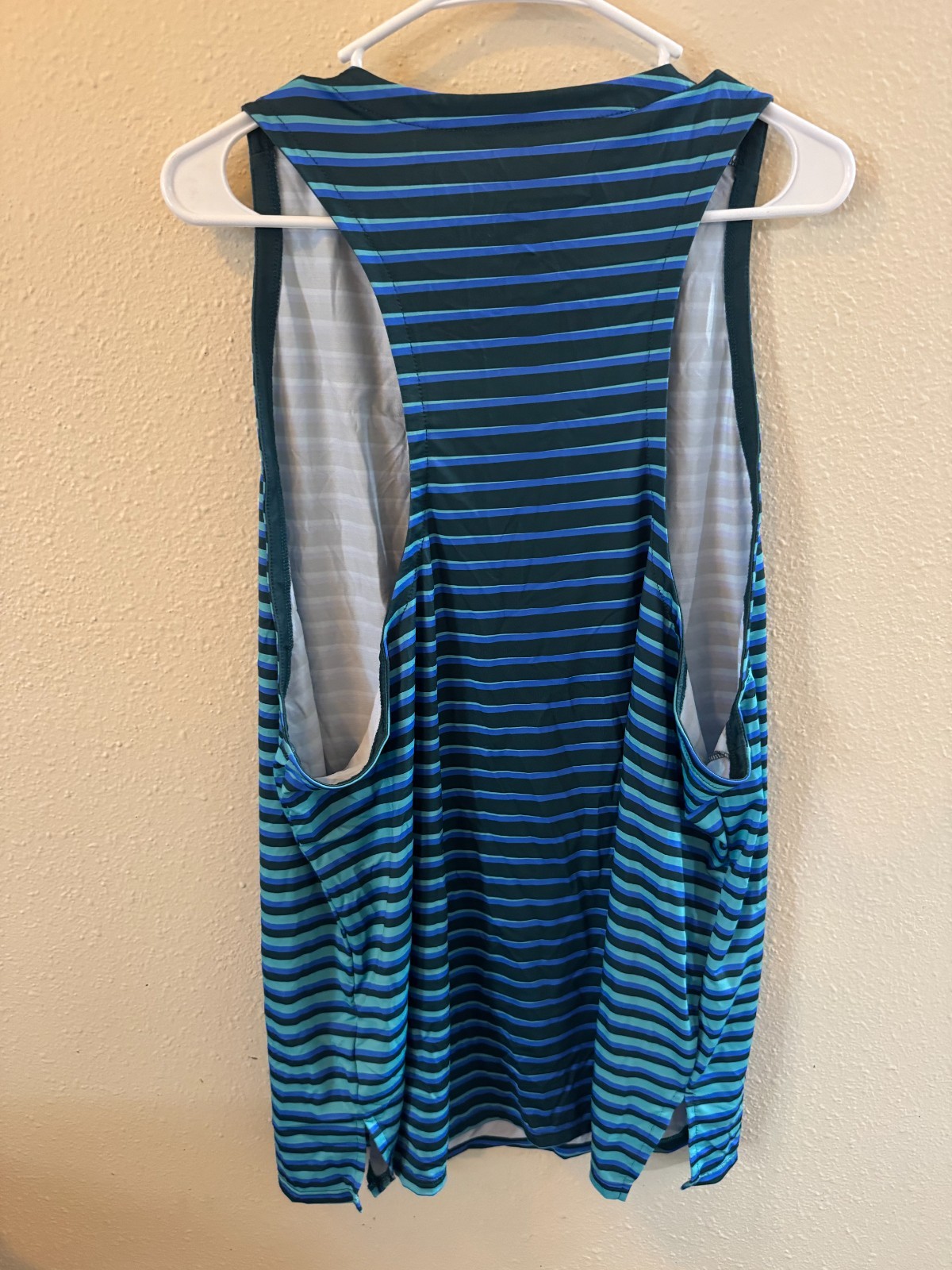Nike 2022 Pro Elite Team Distance Singlet XL USA Made Blue Green Striped Dri-Fit gallery