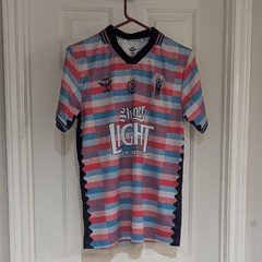 Colorful Striped Soccer Jersey with Shiner Light Logo Men’s M