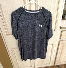 Under Armour UA Tech Men’s Loose Crew Neck T-Shirt Gray Short Sleeve LG/G/G