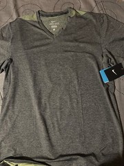 NIKE PRO TRAINING DRI-FIT #010 H. BLACK – GREEN V NECK TECH SHIRT SIZE L MEN $70
